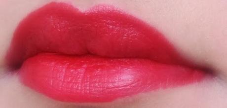 matte red lipstick colorbar hearts and tarts review 