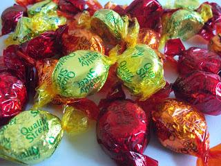 A Quality Street Fruit Creme Selection Box Exists