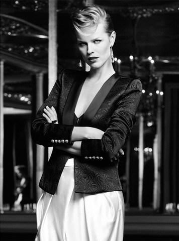 Eva Herzigova for The Edit November 2013 Eva Herzigova by Horst Diekgerdes for The Edit November 21, 2013