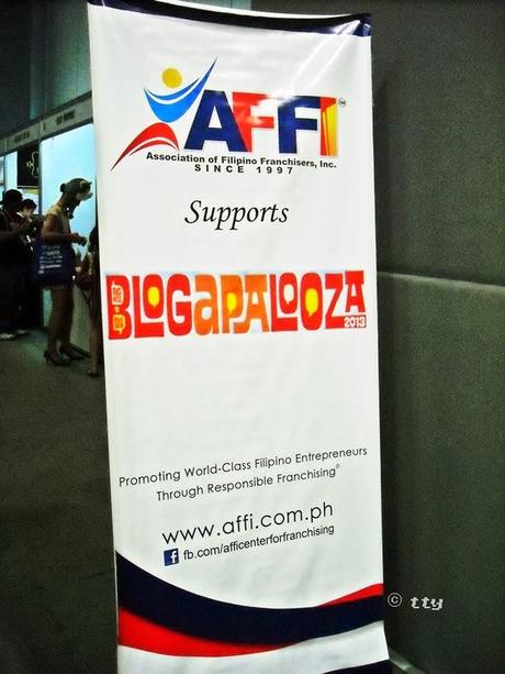 I Experienced the Blogapalooza 2013