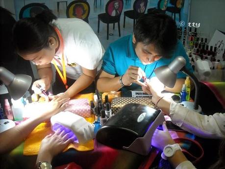 I Experienced the Blogapalooza 2013