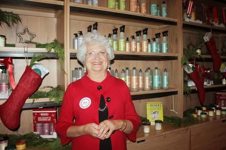 It's Beginning to Smell A Lot Like Christmas......Mrs. Meyer's Clean Day 2013 Holiday Collection