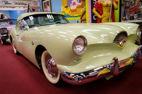 Miami Automobile Museum Dezer Collection 27-1