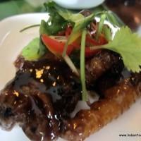 Black bean soya and chilly chicken feet