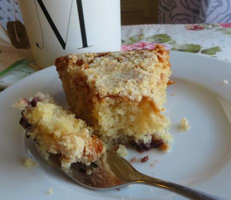 Pie Plate Coffee Cake