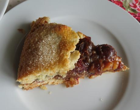 Date & Walnut Pie