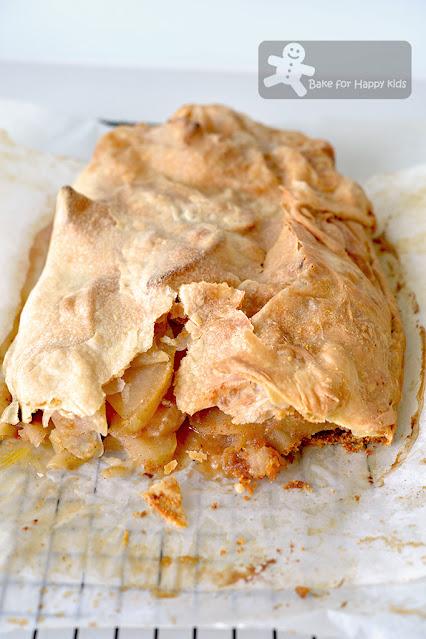 Apple Strudel from scratch - HIGHLY RECOMMENDED!!!