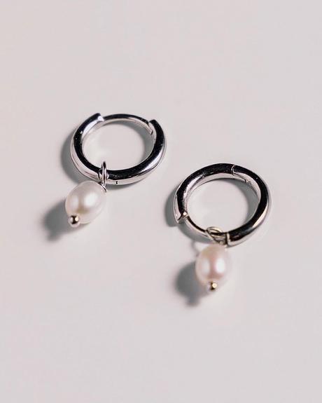 bridesmaid jewelry bridesmaid pearl earrings
