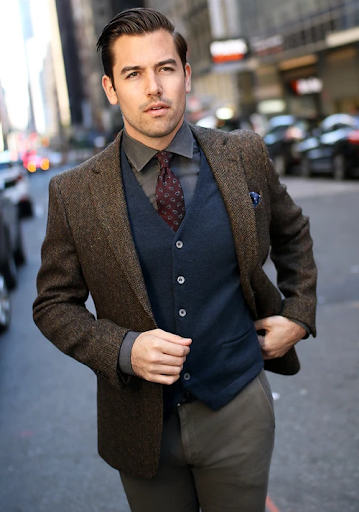 How and When to Wear a Tweed Waistcoat?