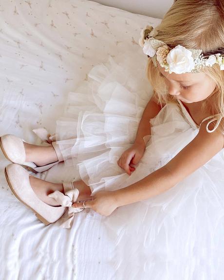 flower girl velvet shoes white dress