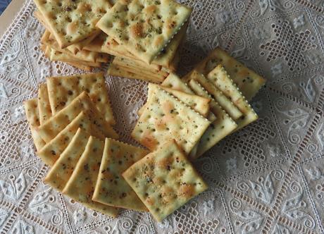 Spiced Buttery Crackers