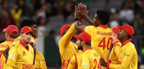 Paki Sikandar Raza helps Zimbabwe beat Pakistan