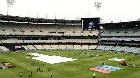 rains at MCG - how Covid affected Wade is treated ??