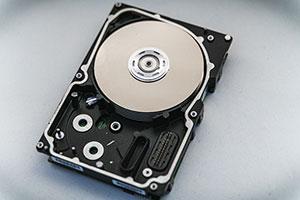 What Is A HDD Drive (Hard Disk Drive)? - SSD VS HDD