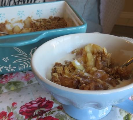 Double Ginger Apple Crumble