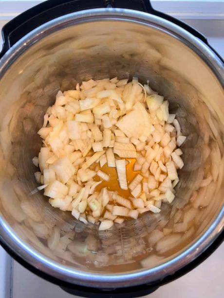 onions sautéing in an instant pot
