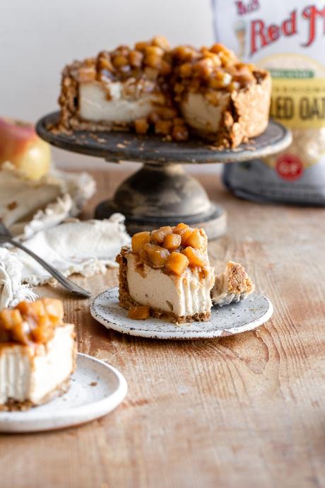 Vegan Apple Cheesecake with Gluten-Free Oatmeal Crust