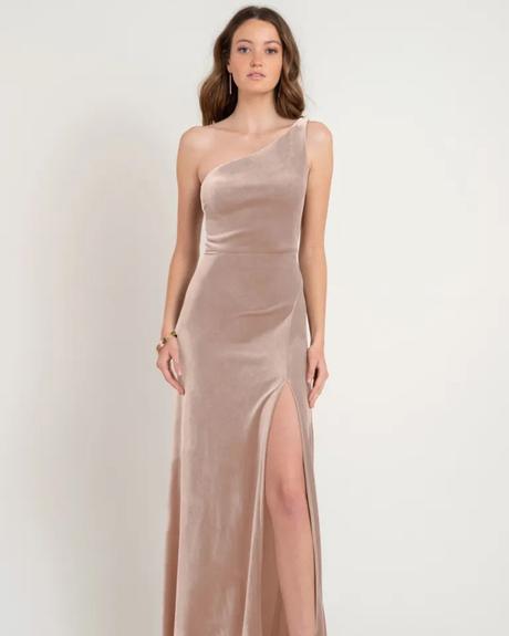 velvet bridesmaid dresses champagne