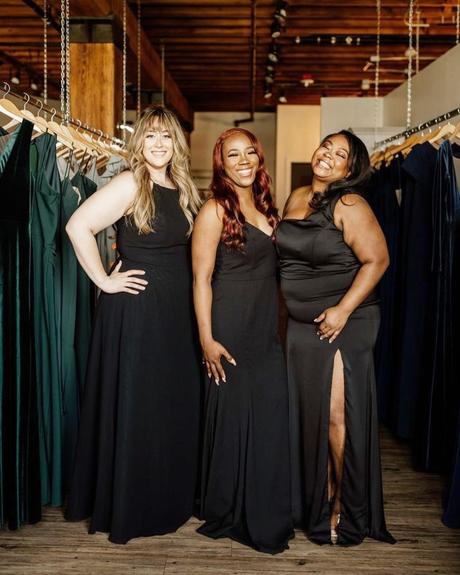 plus size bridesmaid dresses black