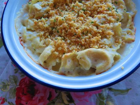 Cheesy Baked Tortellini