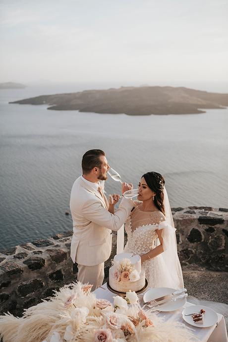 intimate-spring-wedding-santorini-spectacular-views_50