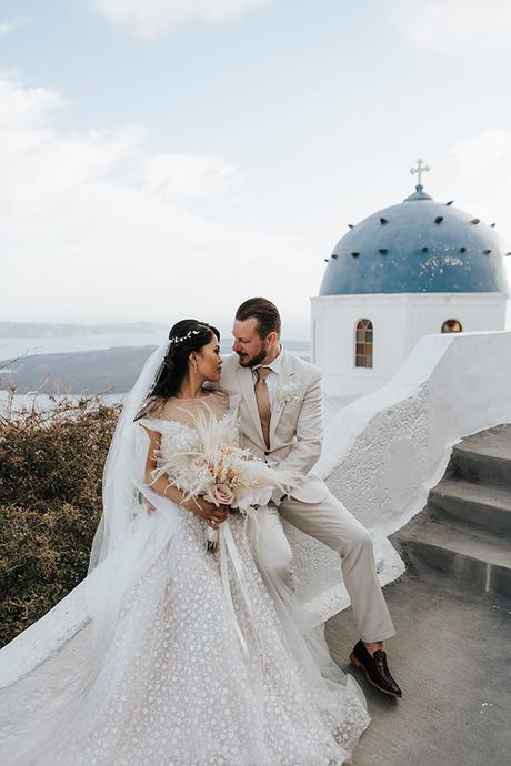 intimate-spring-wedding-santorini-spectacular-views_43