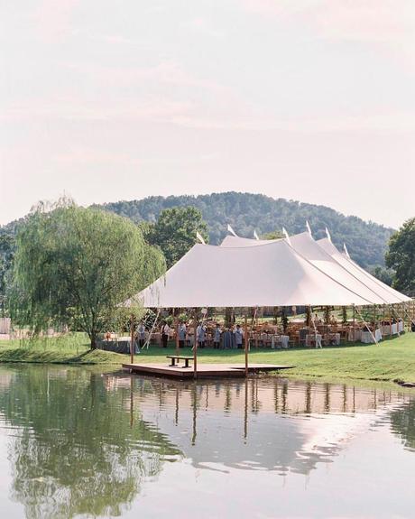 wedding-venues-in-virginia-tent