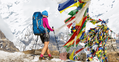 trakker walking in annapurna circuit region