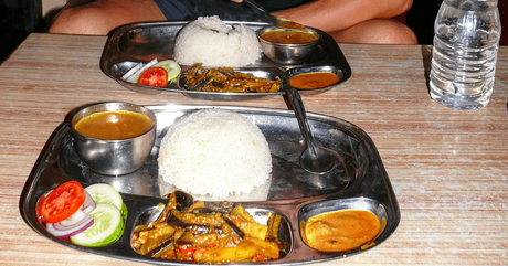 Food and Drinks on the Annapurna circuit trekking