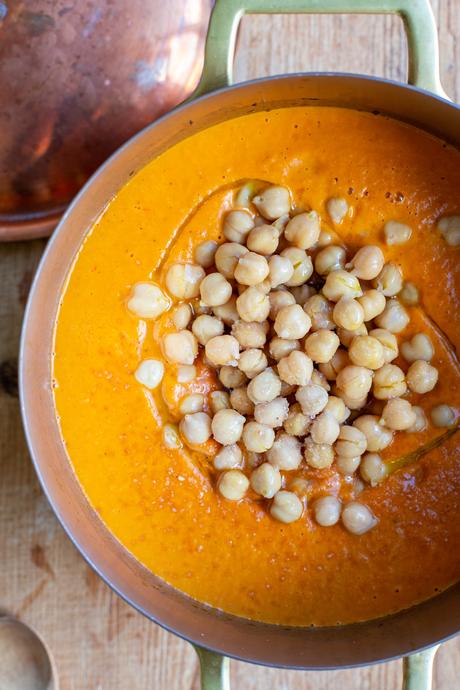 Roasted Tomato Chickpea Soup