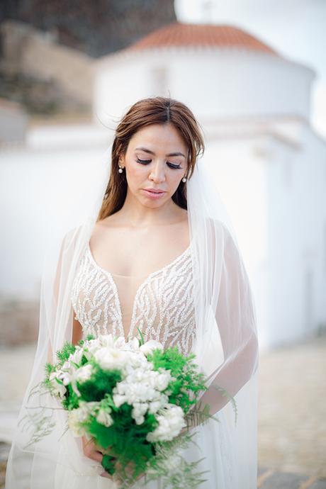 romantic-fall-wedding-athens-lush-white-florals_52