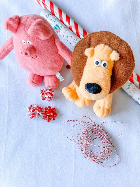 Perfect Gifts For Babies First Christmas With Penny & Lola