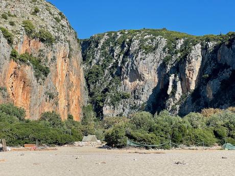 gjipe-canyon-from-the-beach