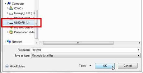 How to export emails to flash drive in Outlook 2013