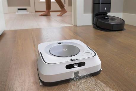 How to clean your robot mop