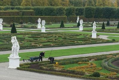 THE GRAND HERRENHAUSEN GARDENS, Hanover, Germany: From Baroque to Contemporary