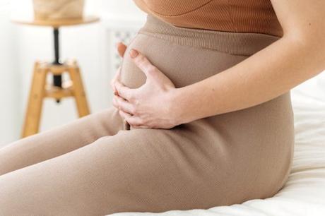 Here is your complete guide to Pregnancy Symptoms with information on what to expect every month, as well as tips on what to do!