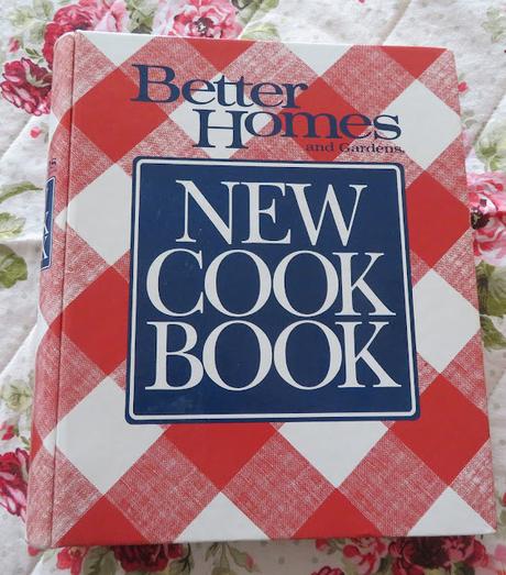 Better Homes and Gardens Cookbook
