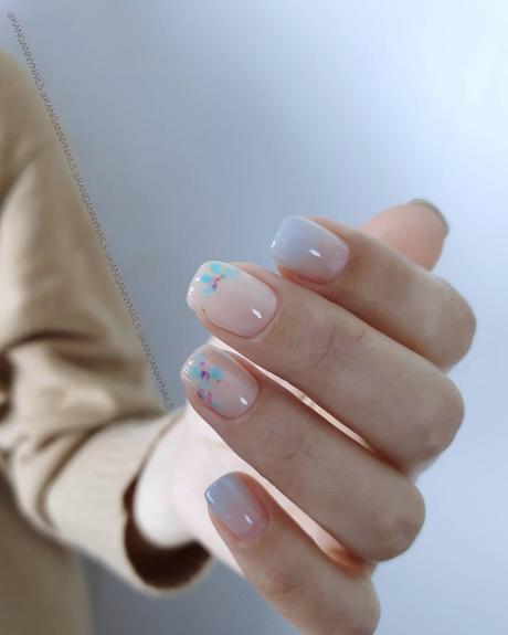 blue wedding nails natural nude with flowers kangannynails