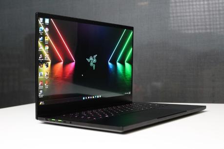 Why gaming laptops need better screens, not more performance