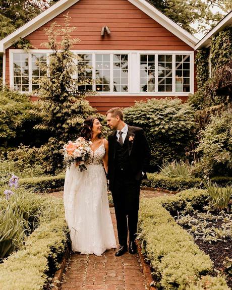 best wedding venues in massachusetts bride groom garden