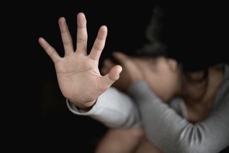 Father who raped his daughter arrested
