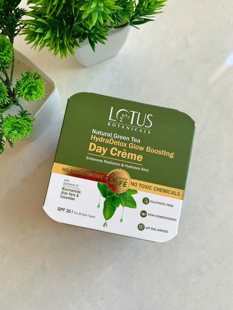 My recent buy from Lotus Botanicals: First Impression & Product details