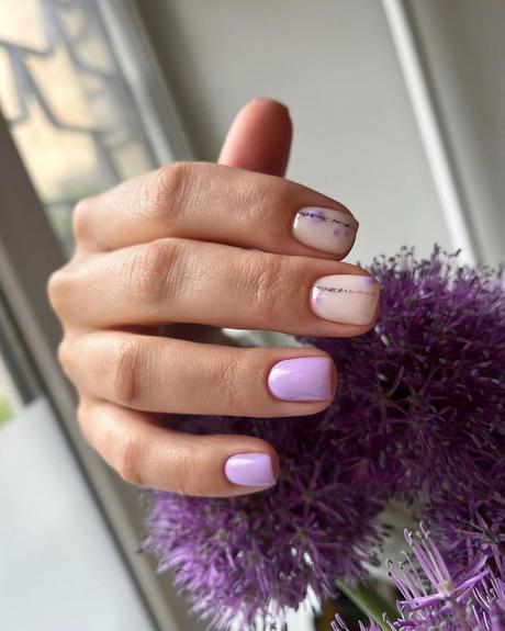 purple wedding nails simple and elegant with light glitter nagu_ma.pe