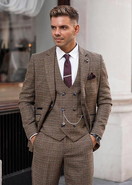 how to wear brown tweed suit