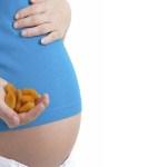 Health Benefits of Dried Apricots during Pregnancy - How to Eat Apricots in Pregnancy?