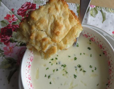Cauliflower and Cheese Soup