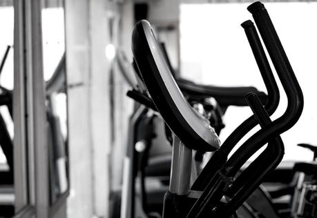 How to Avoid Knee Pain on the Elliptical Trainer