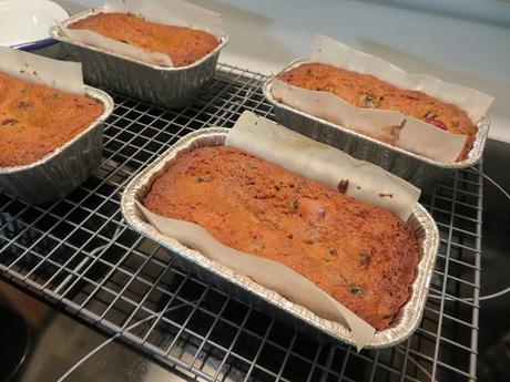 Mary Berry's Mincemeat Loaf Cakes