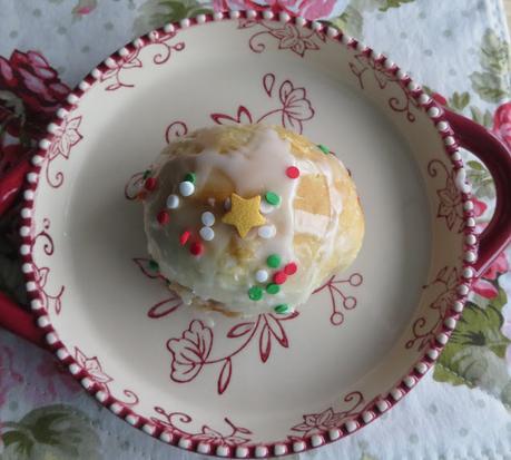 Christmas Morning Biscuit Bombs